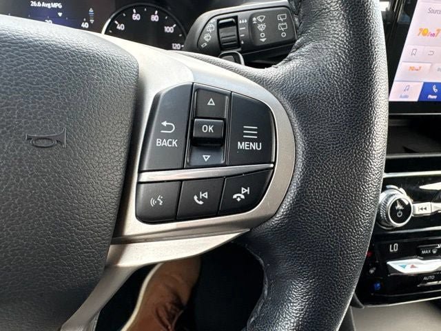 Used 2021 Ford Explorer Limited w/ Equipment Group 301A AWD/4WD image 26