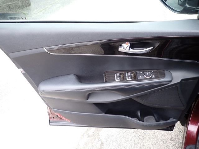 Used 2020 Kia Sorento LX w/ LX I4 Convenience Package AWD/4WD image 17