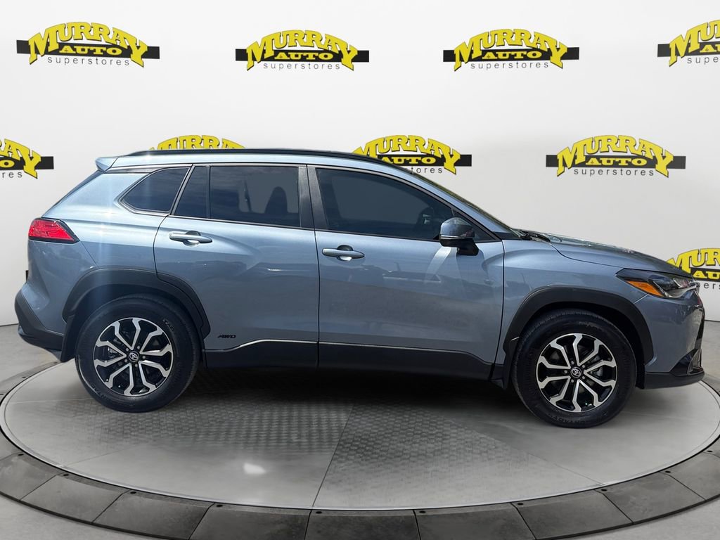 Used 2024 Toyota Corolla Cross SE image 6
