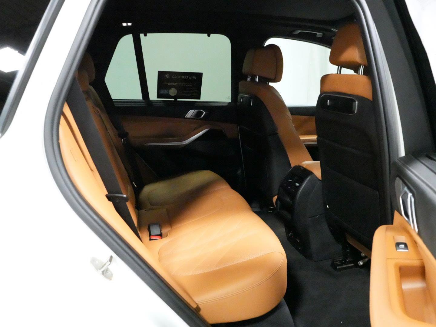 Certified 2024 BMW X5 xDrive40i w/ Premium Package image 10