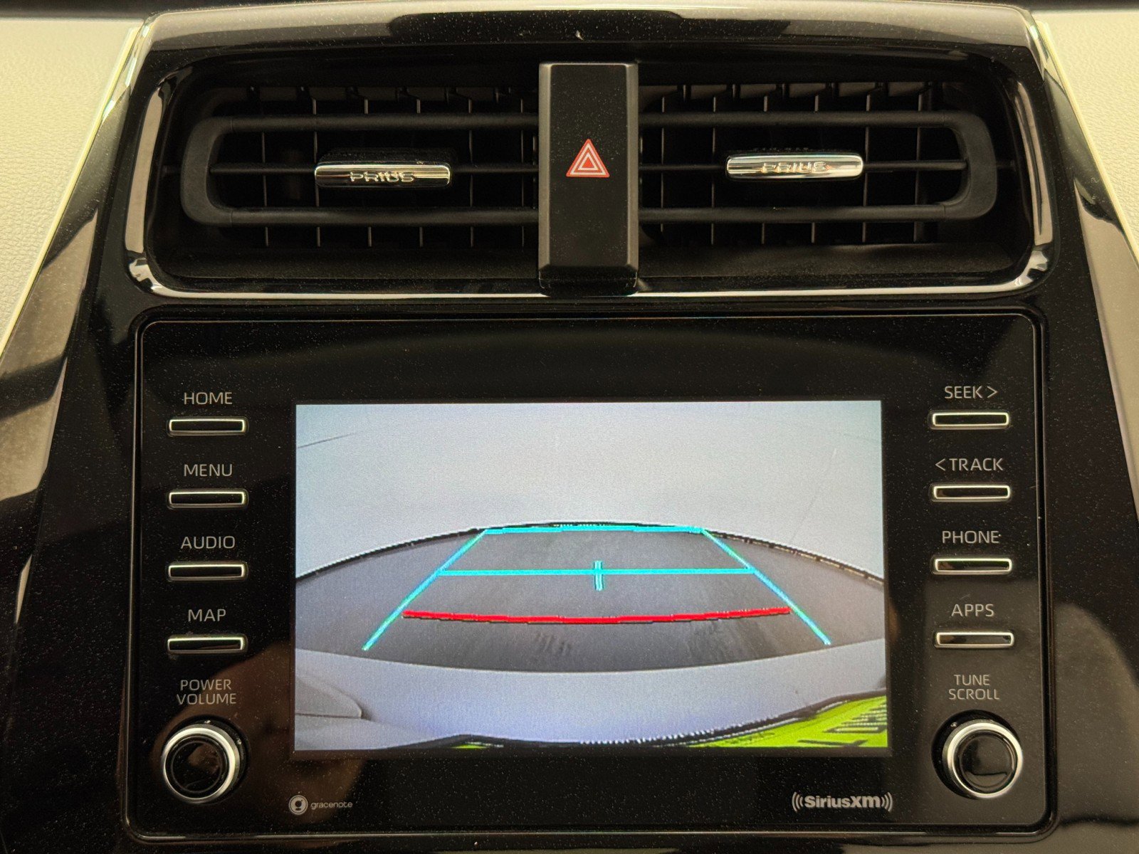 Used 2022 Toyota Prius XLE w/ Premium Convenience Package image 26