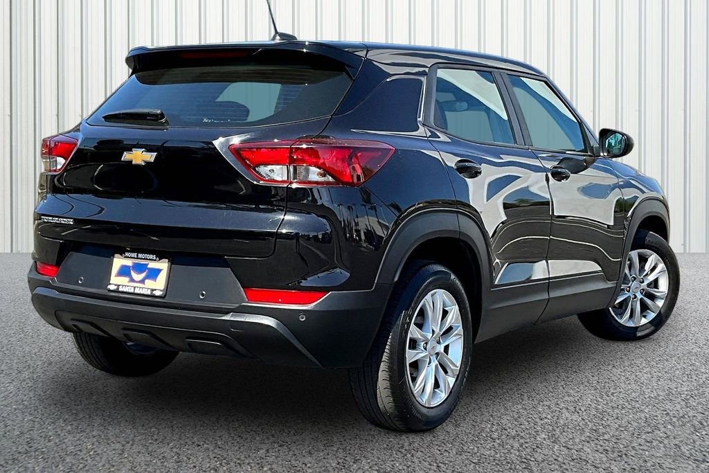 Used 2023 Chevrolet TrailBlazer LS image 22