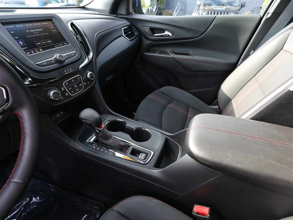 Used 2023 Chevrolet Equinox RS w/ LPO, Floor Liner Package FWD image 20