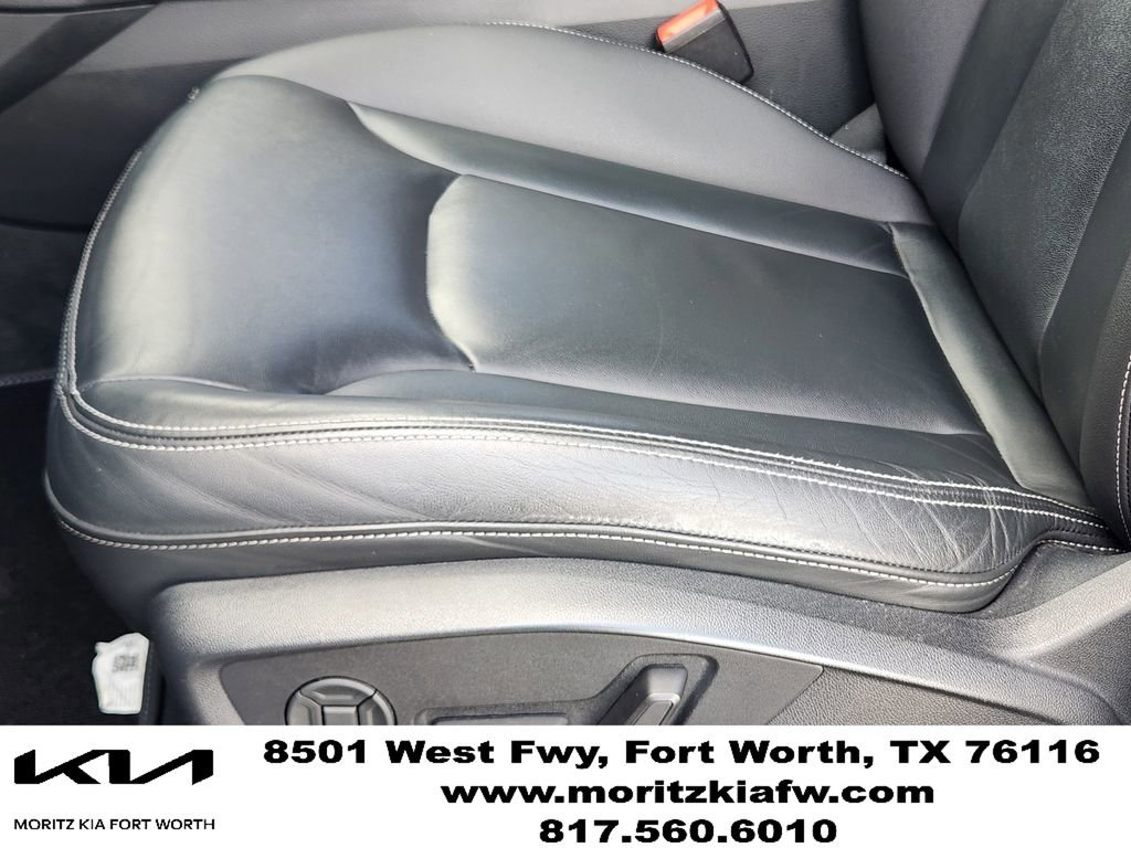 Used 2020 Audi Q8 Premium AWD/4WD image 23