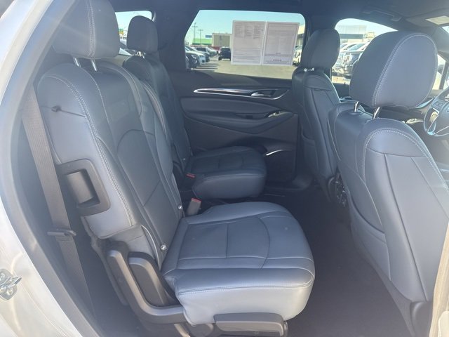 Used 2024 Buick Enclave Premium image 21