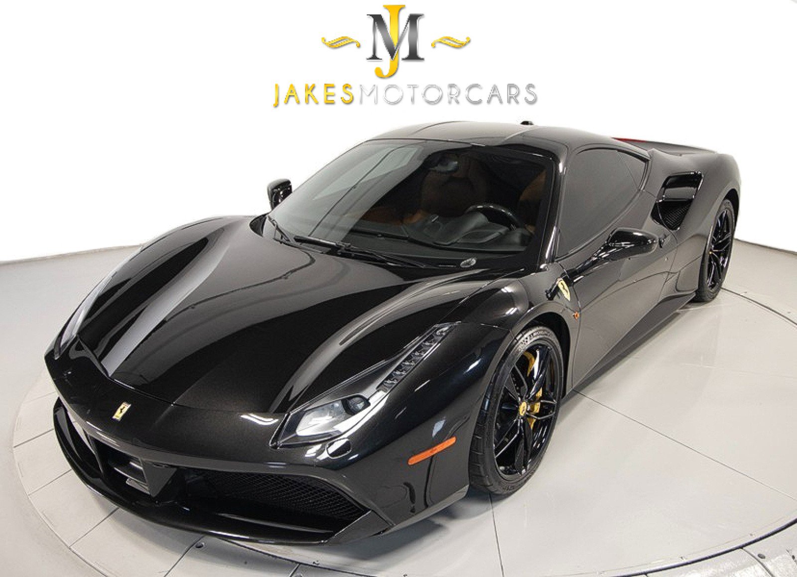 Used 2018 Ferrari 488 GTB image 18