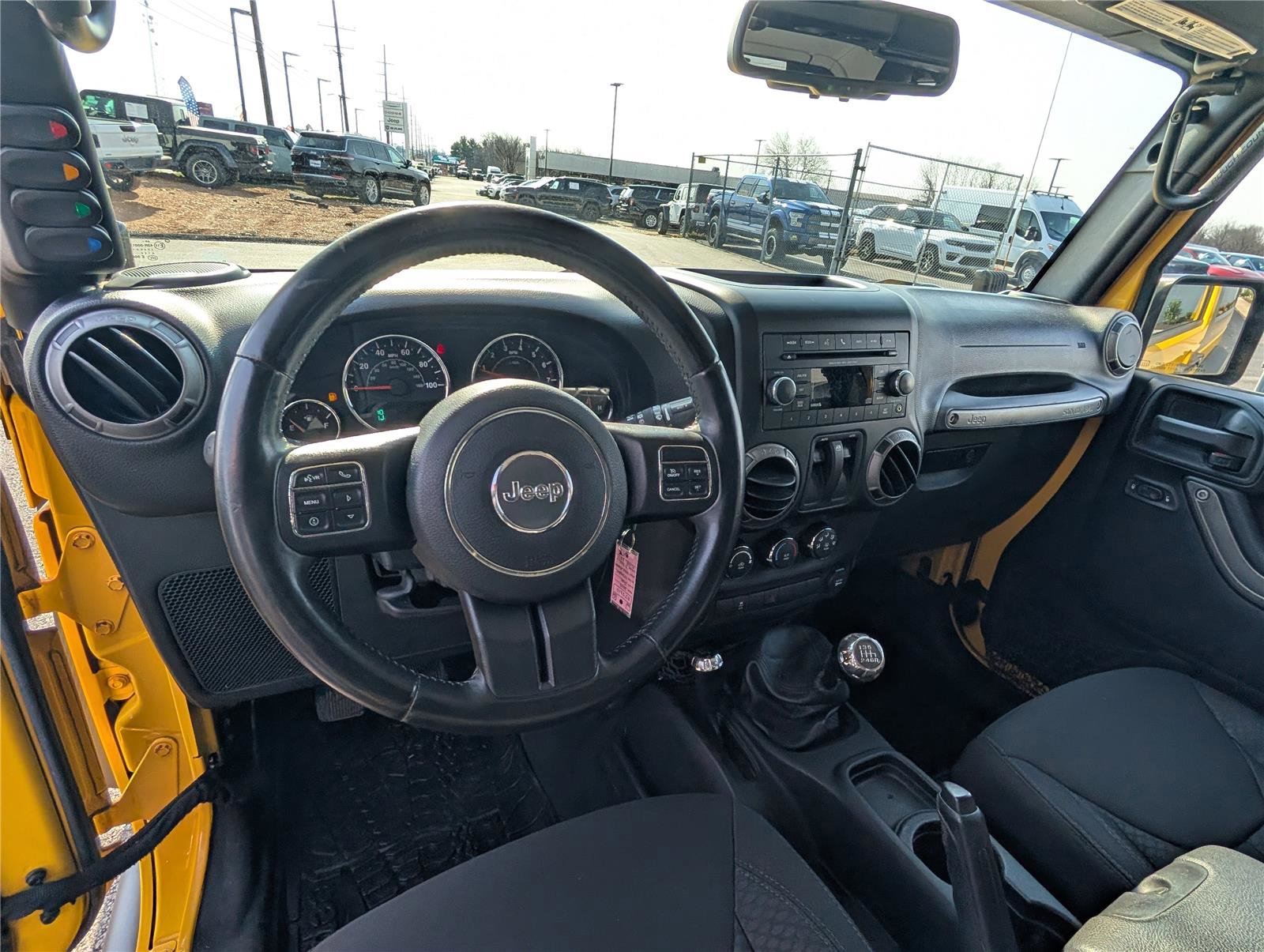 Used 2015 Jeep Wrangler Sport image 16