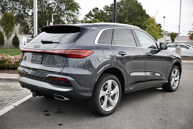 New 2025 Audi Q5 Premium Plus image 7