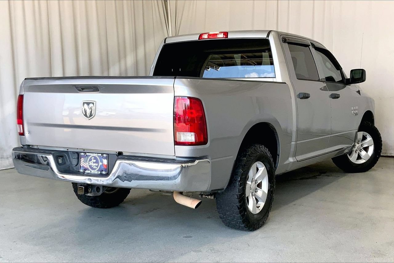 Used 2022 RAM 1500 Tradesman w/ Chrome Plus Package RWD image 13