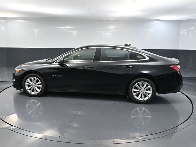 Used 2019 Chevrolet Malibu LT w/ Leather Package image 9