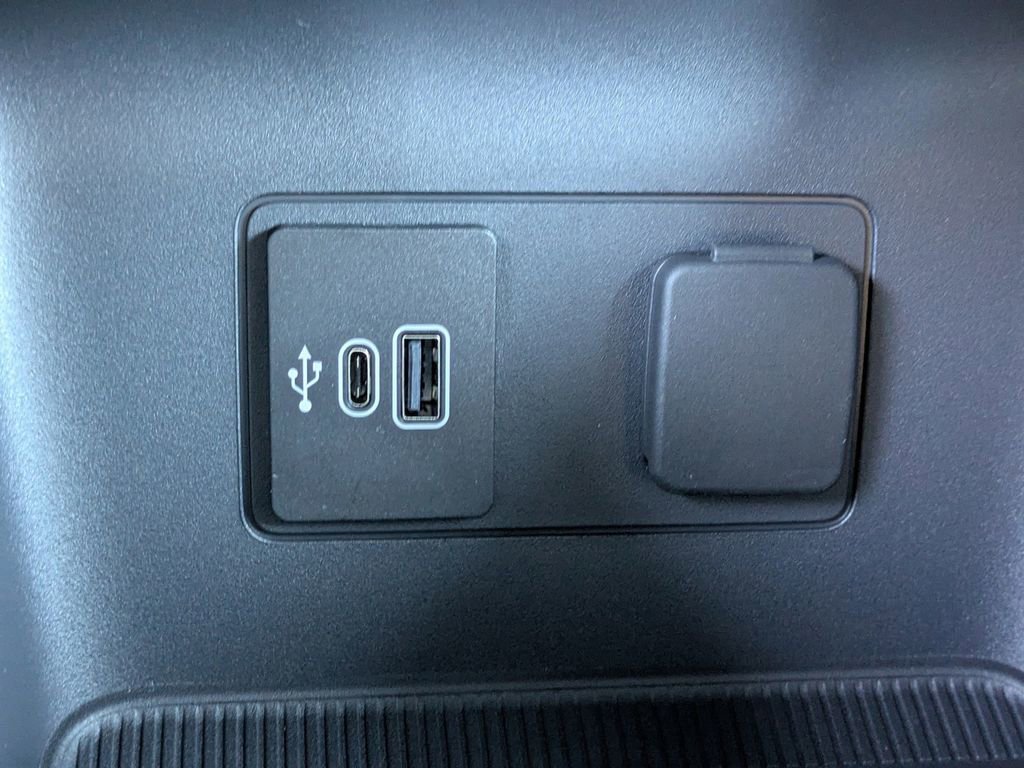 New 2026 Ford Explorer ST image 28