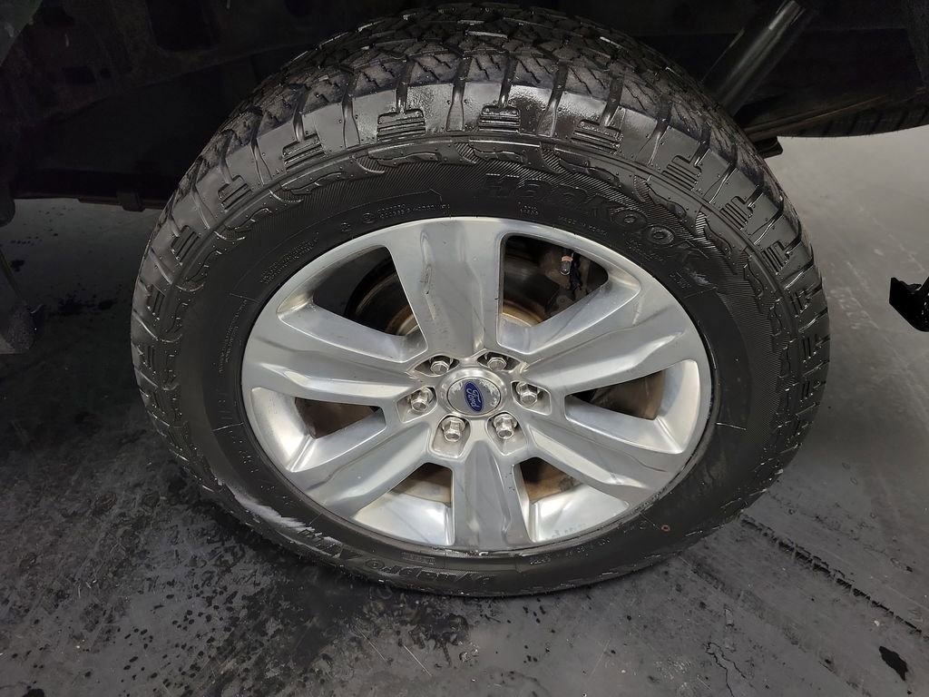 Used 2020 Ford F150 Platinum image 12