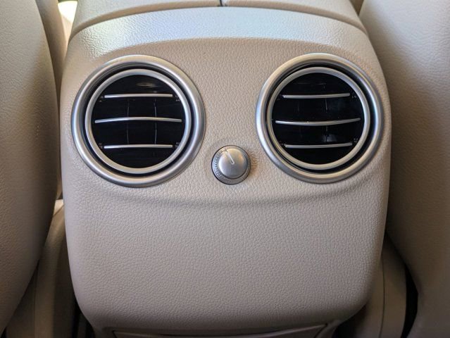 Used 2022 Mercedes-Benz GLC 300 4MATIC image 24