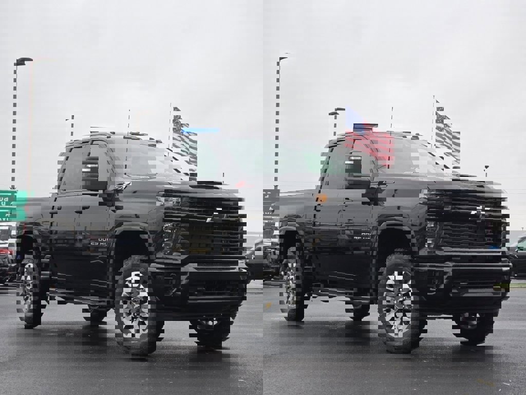 New 2026 Chevrolet Silverado 2500 Custom w/ Custom Convenience Package image 2