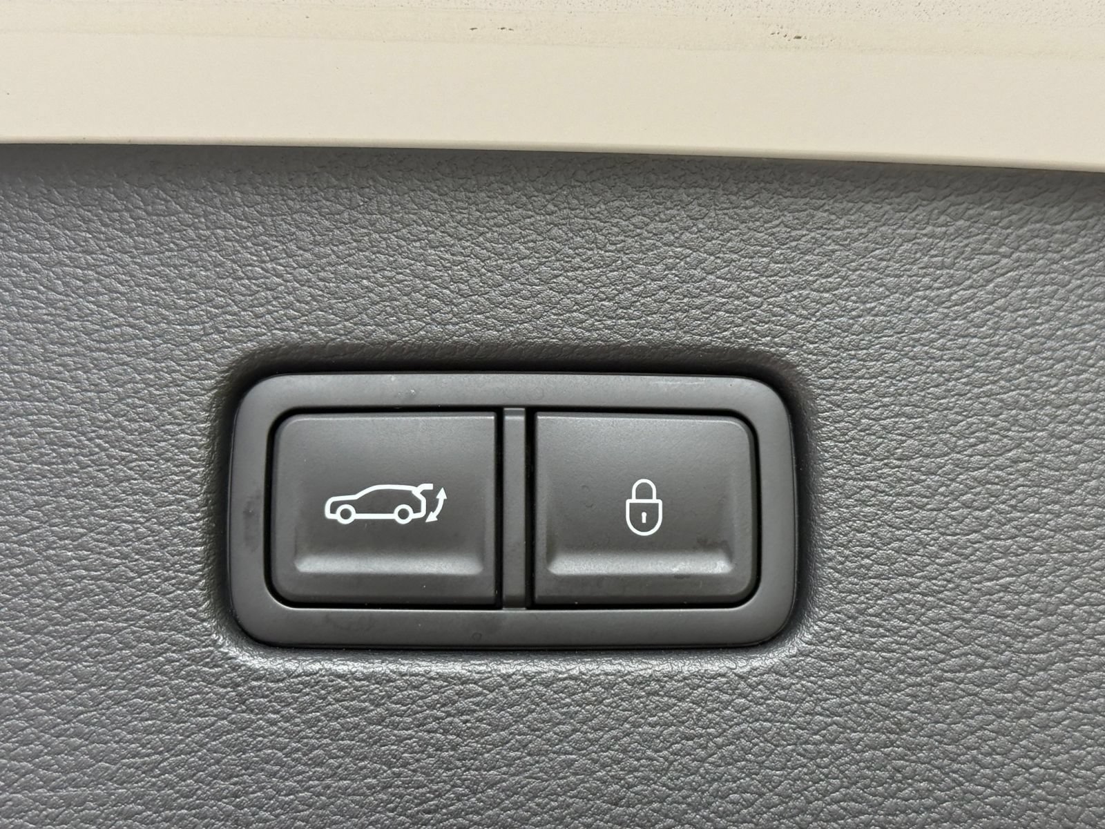 Used 2026 Genesis GV80 2.5T AWD/4WD image 24