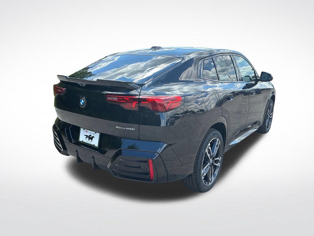 New 2026 BMW X2 xDrive28i w/ Technology Package AWD/4WD image 3
