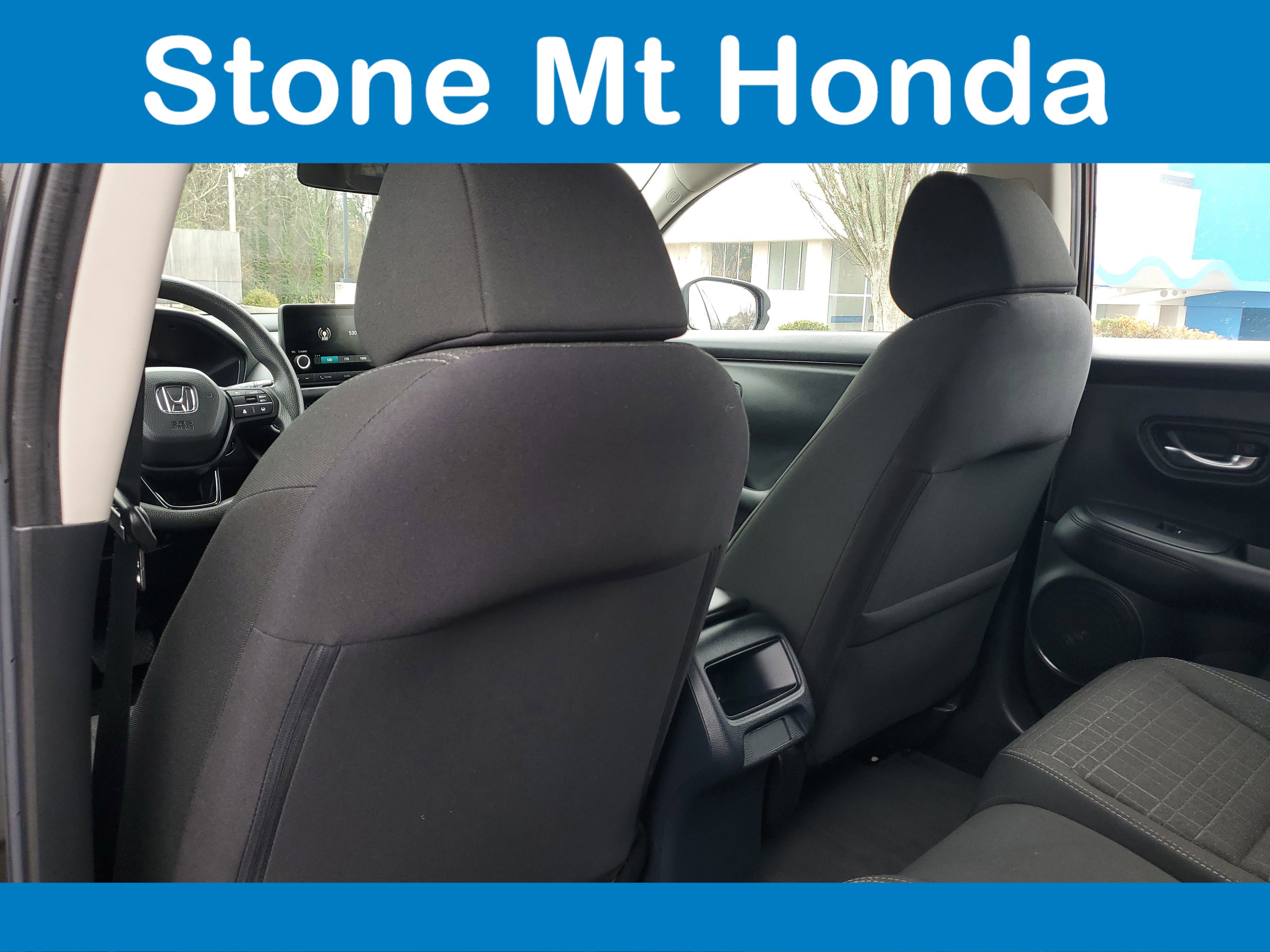 Used 2023 Honda HR-V LX image 9