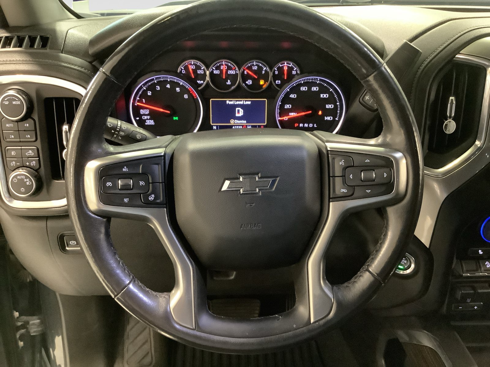 Used 2021 Chevrolet Silverado 1500 LT Trail Boss w/ Convenience Package II AWD/4WD image 12