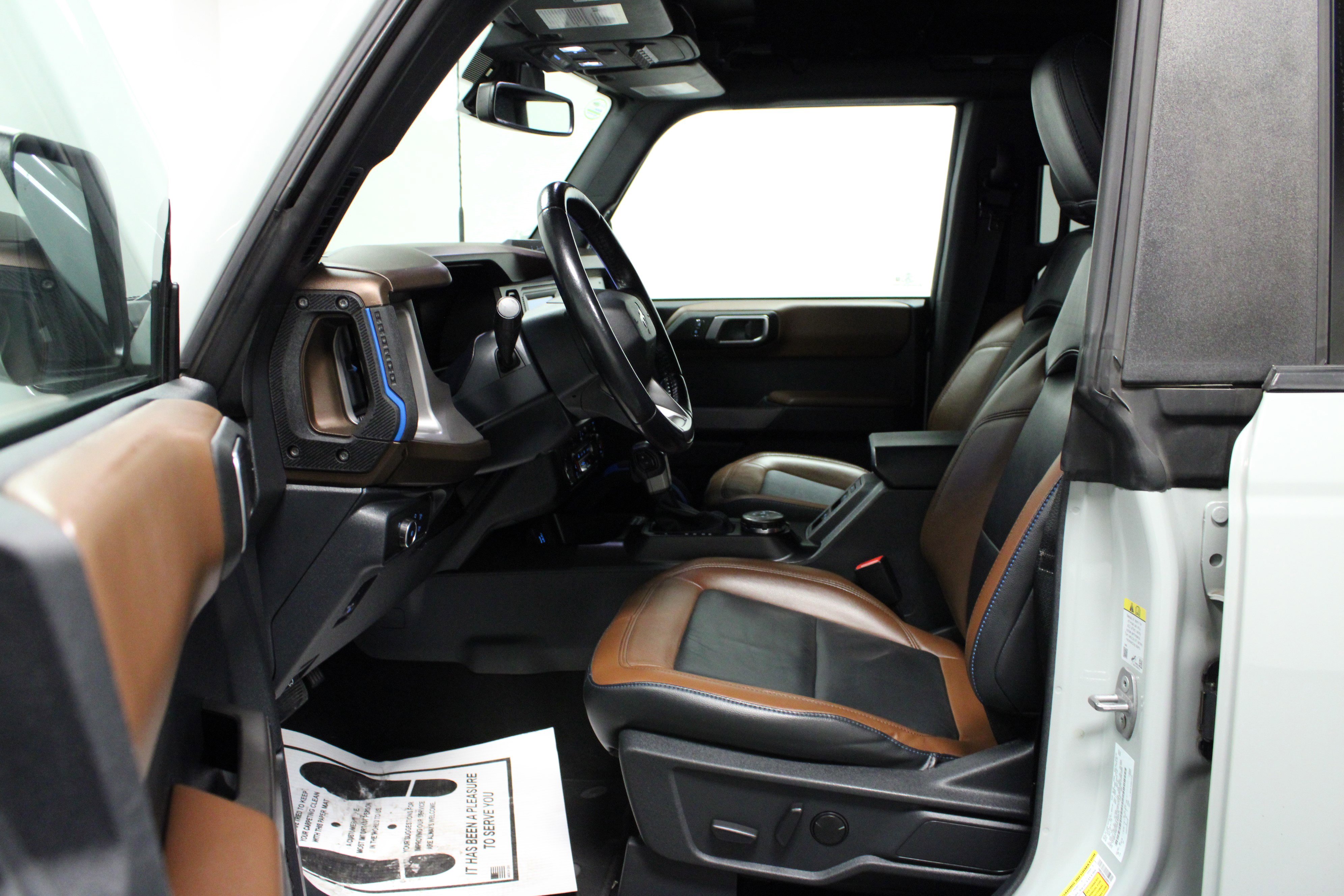 Used 2022 Ford Bronco Outer Banks image 12