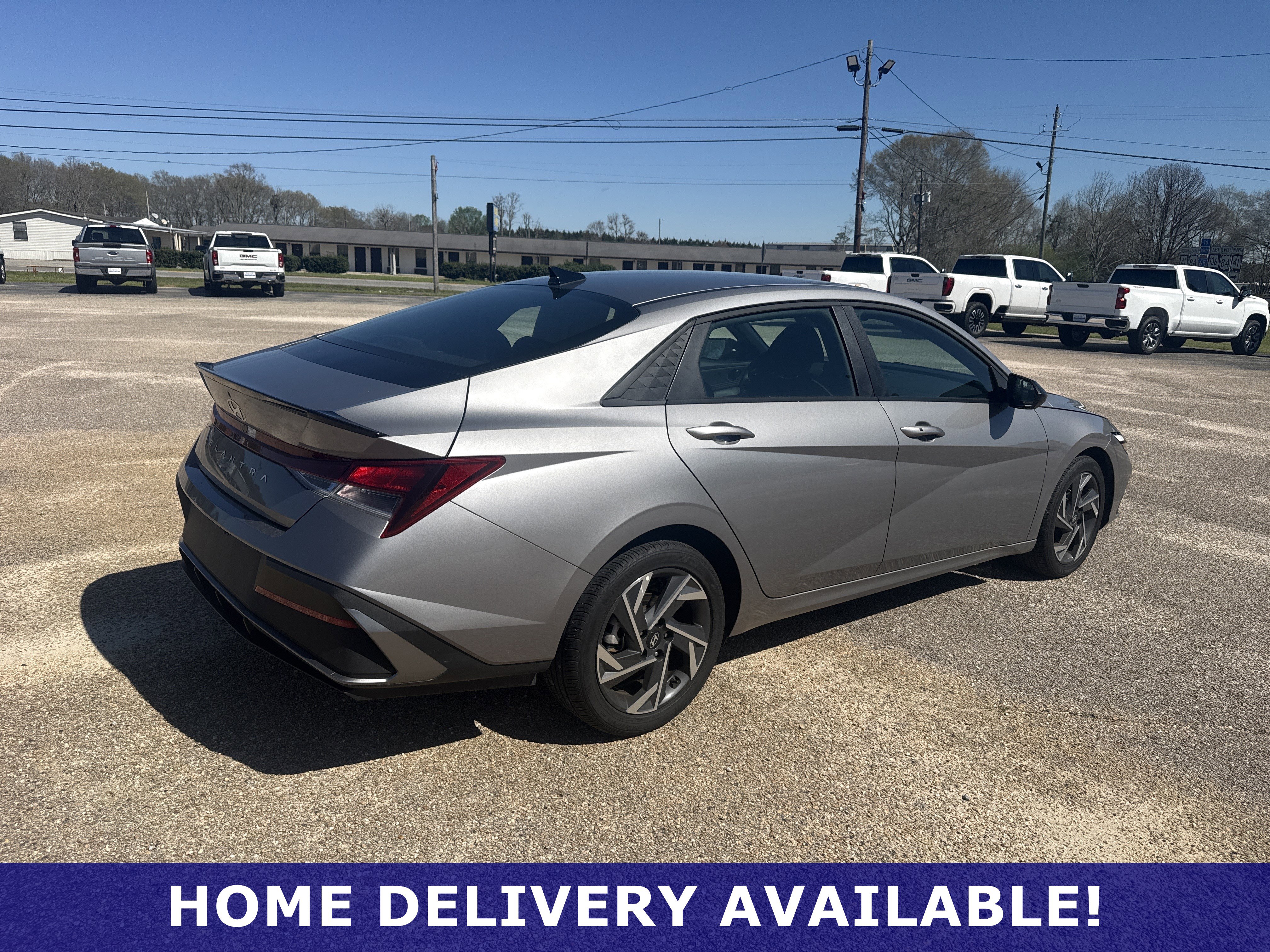 Used 2025 Hyundai Elantra Sport image 20