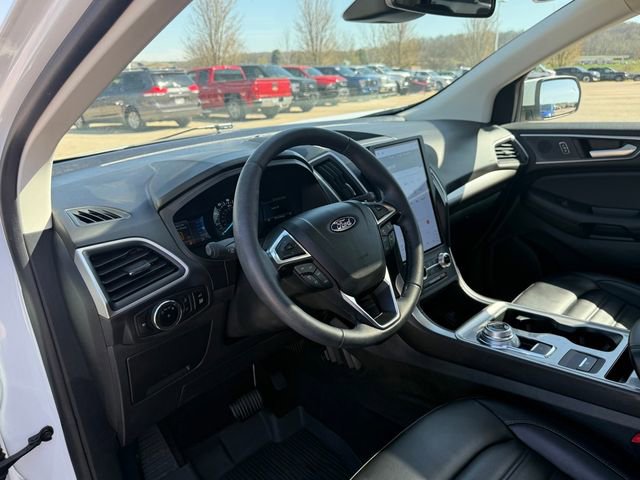 Used 2024 Ford Edge SEL w/ Convenience Package AWD/4WD image 11