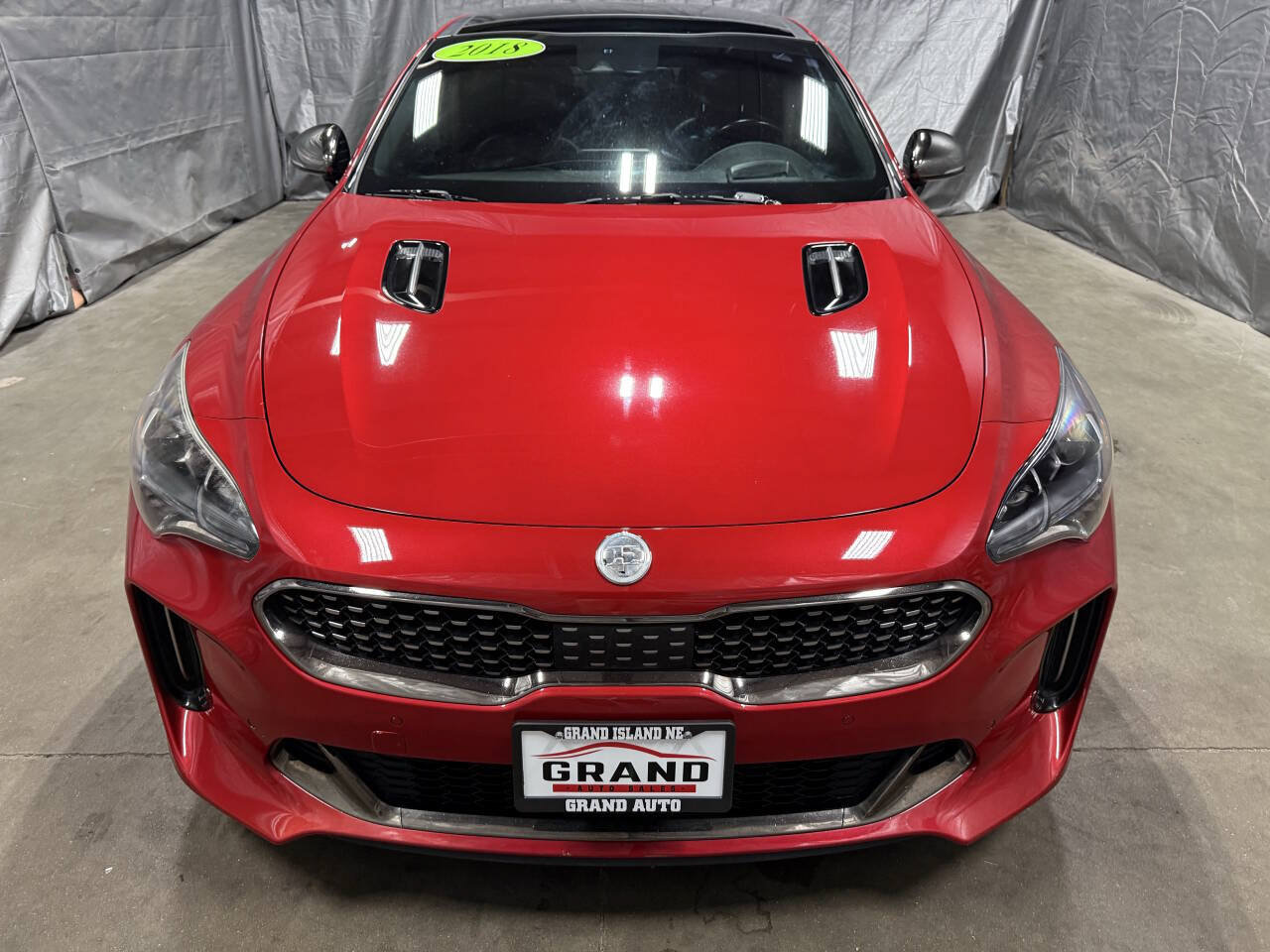 Used 2018 Kia Stinger GT2 AWD/4WD image 2