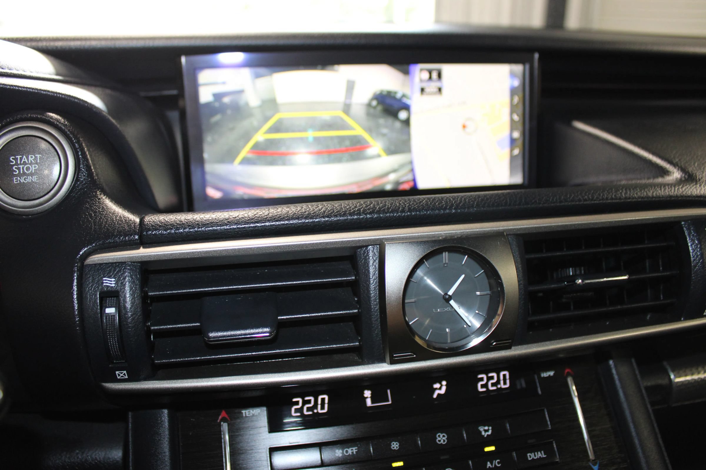 Used 2017 Lexus IS 350 AWD image 16
