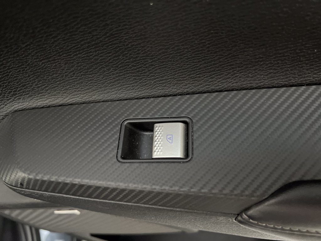 Used 2025 Mitsubishi Outlander SE AWD/4WD image 34