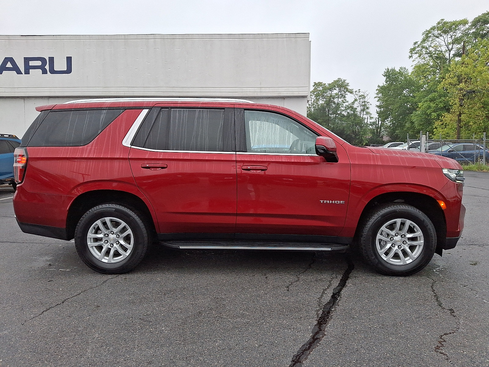 Used 2023 Chevrolet Tahoe LT w/ Luxury Package AWD/4WD image 7