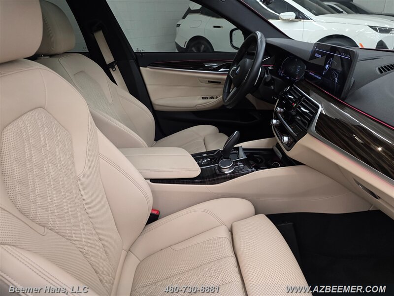 Used 2023 BMW 530i w/ M Sport Package RWD image 37