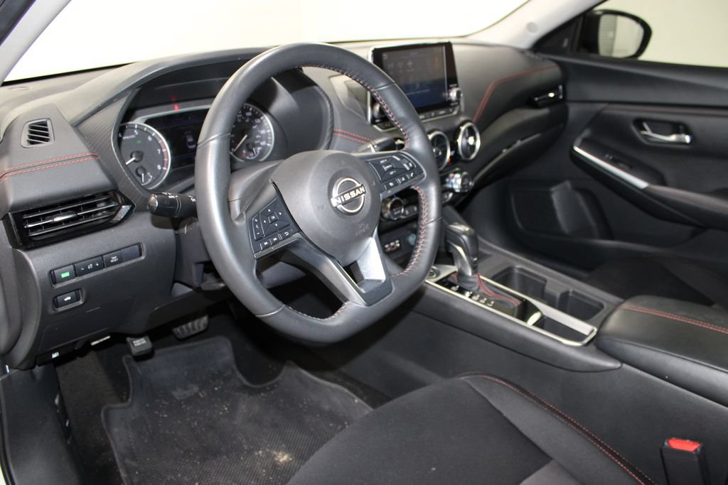 Used 2024 Nissan Sentra SR FWD image 12