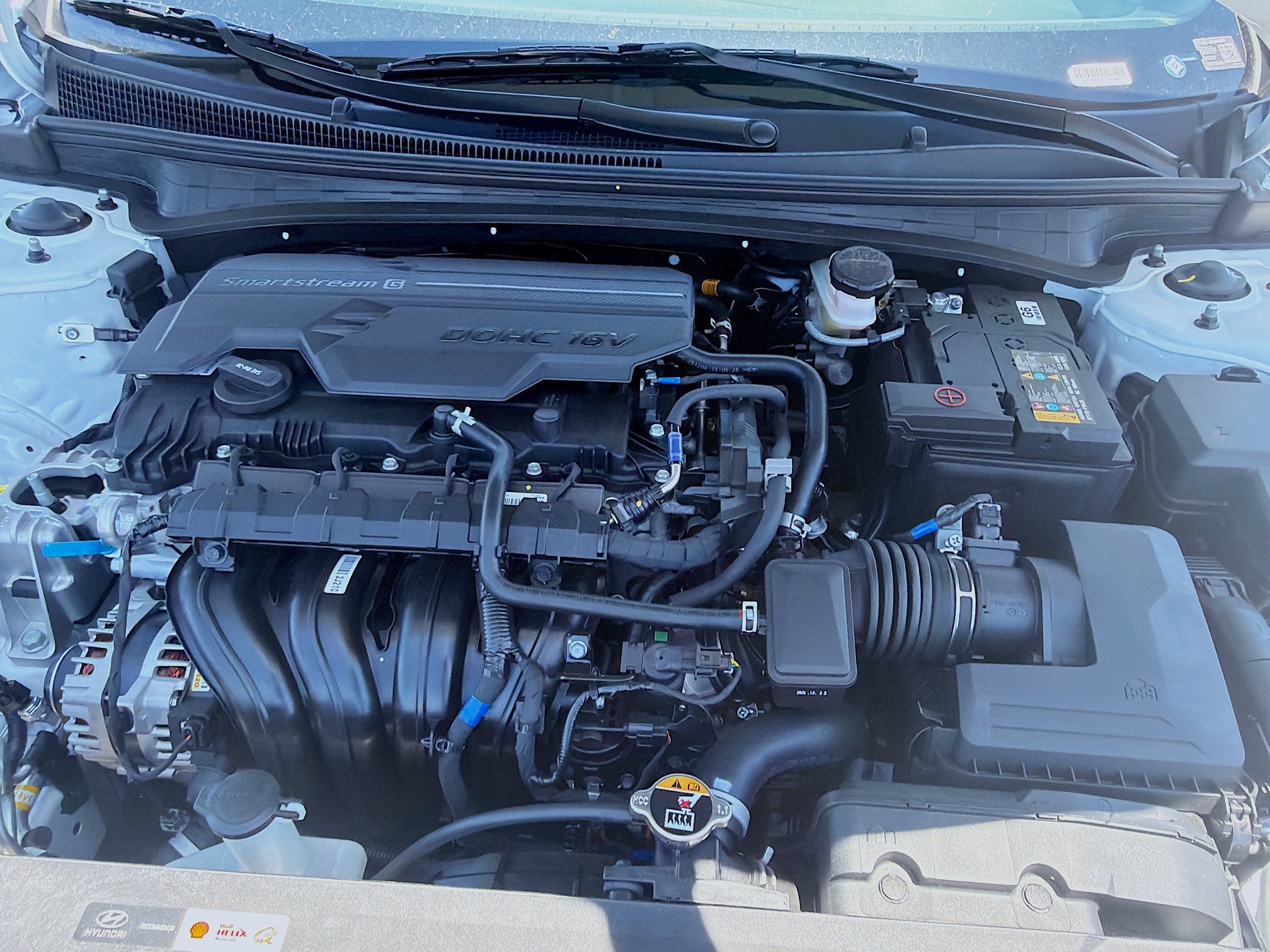 New 2026 Hyundai Elantra Sport FWD image 22