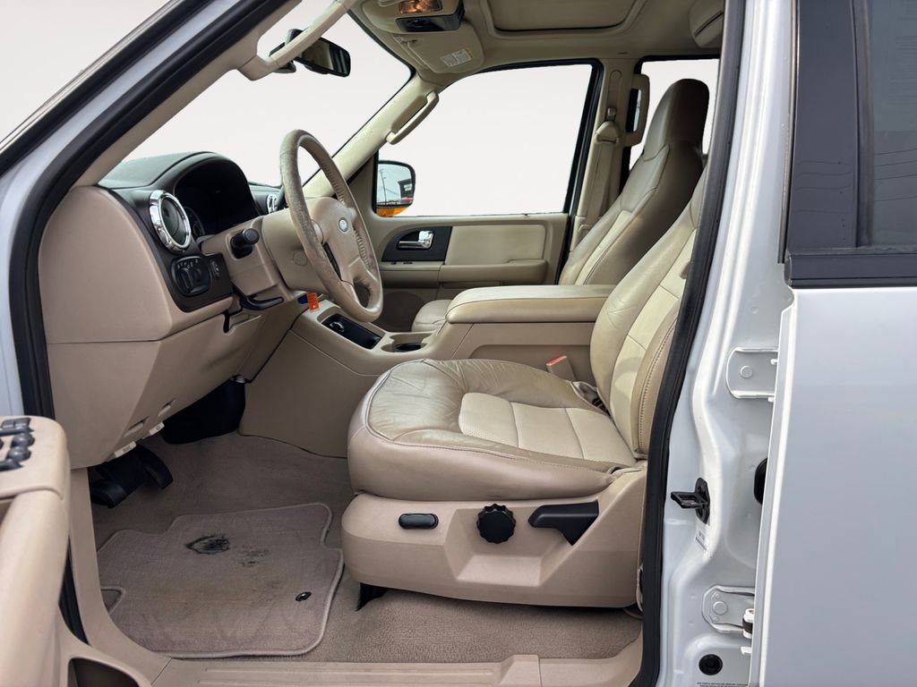 Used 2006 Ford Expedition Eddie Bauer AWD/4WD image 17
