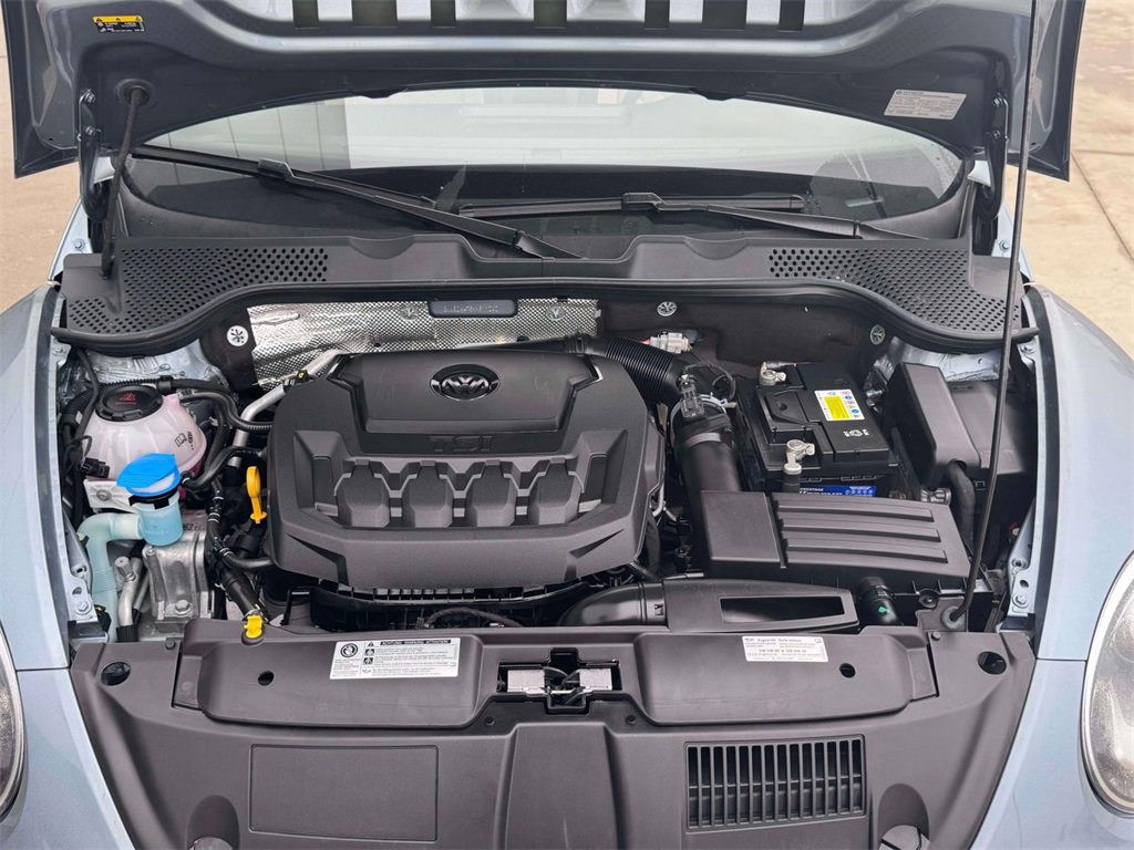 Used 2019 Volkswagen Beetle 2.0T Final Edition SEL image 20