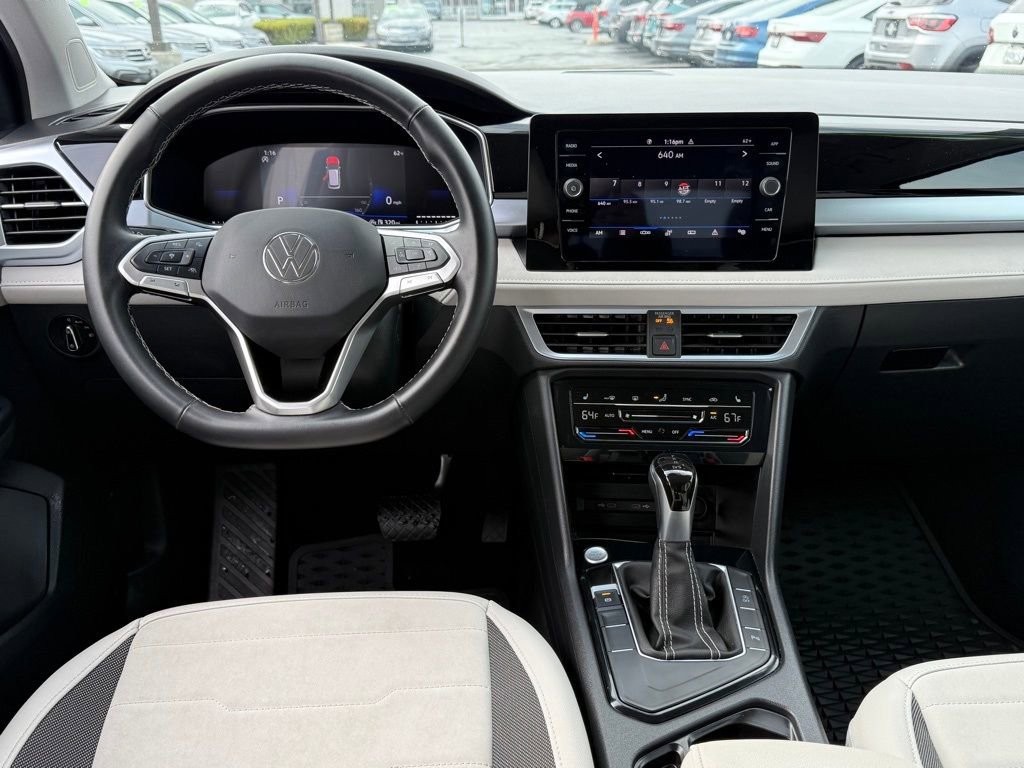 Used 2025 Volkswagen Taos SE image 23