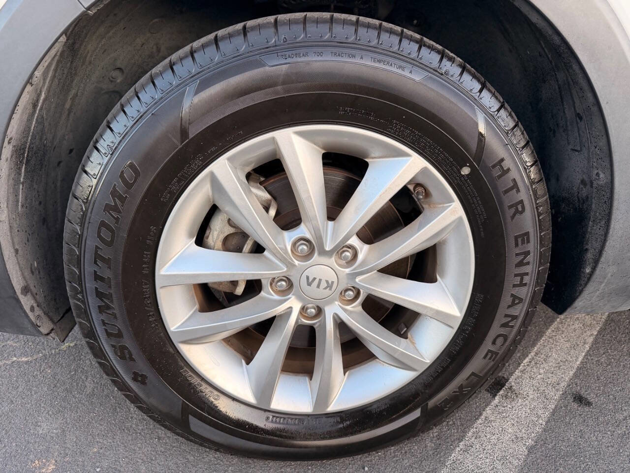 Used 2018 Kia Sorento FWD V6 image 43