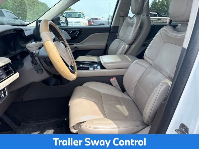 Used 2020 Lincoln Aviator Reserve w/ Equipment Group 202A AWD/4WD image 25