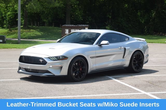Used 2019 Ford Mustang GT Premium w/ Equipment Group 401A RWD image 18