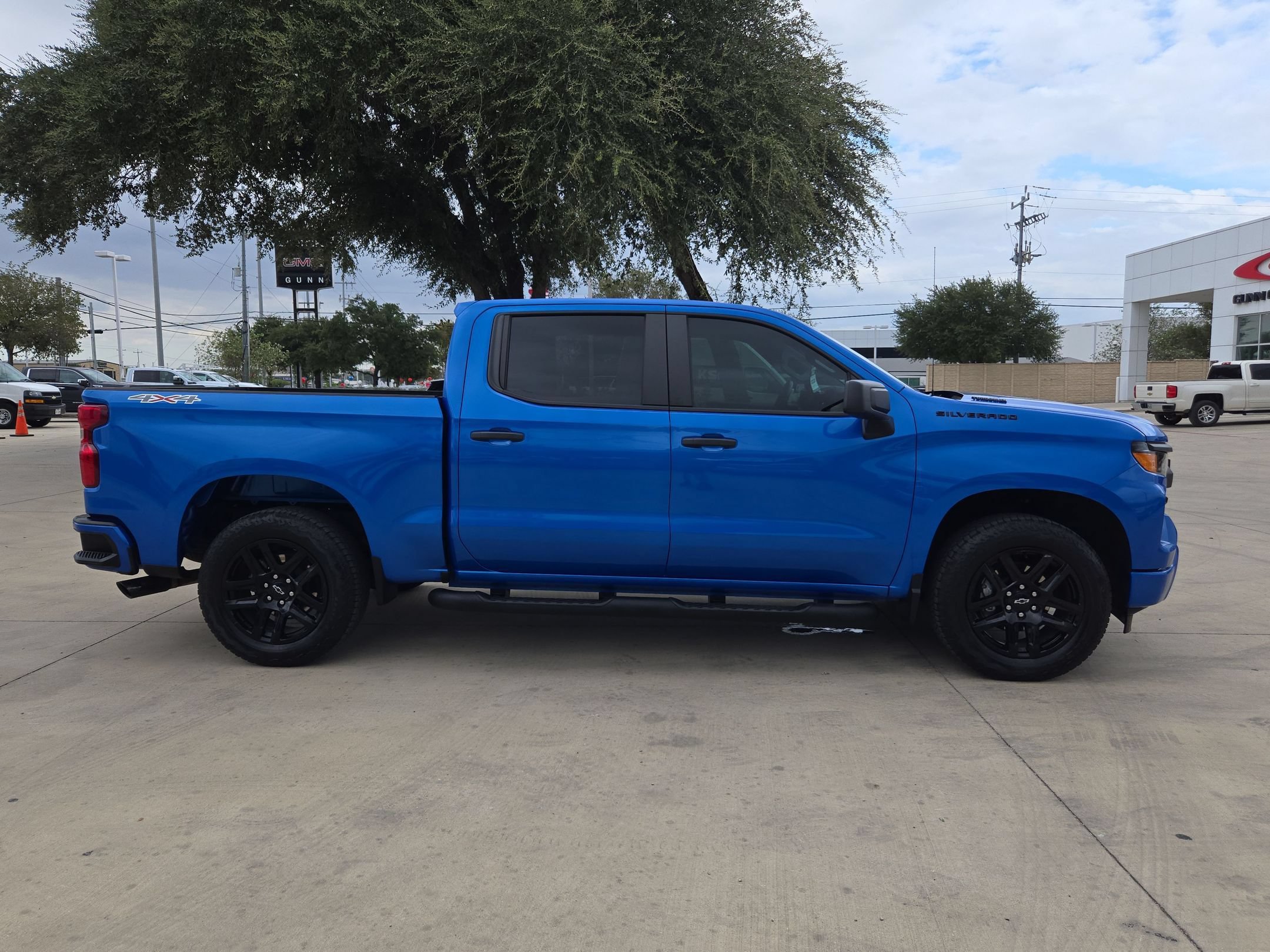 Certified 2025 Chevrolet Silverado 1500 Custom w/ Turbomax Blackout Package AWD/4WD image 2