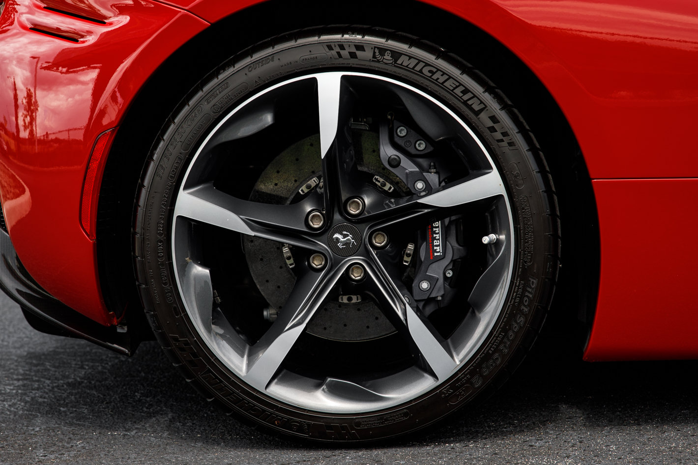 Used 2021 Ferrari SF90 Stradale AWD/4WD image 23