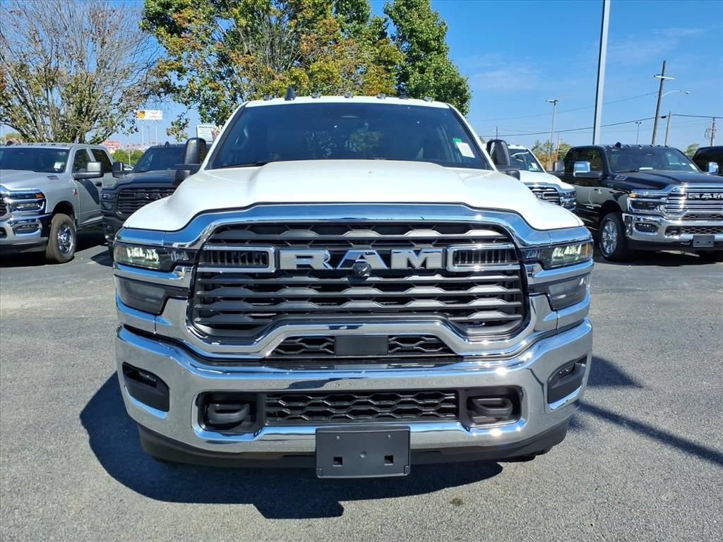 New 2026 RAM 2500 Tradesman w/ Chrome Appearance Group AWD/4WD image 2