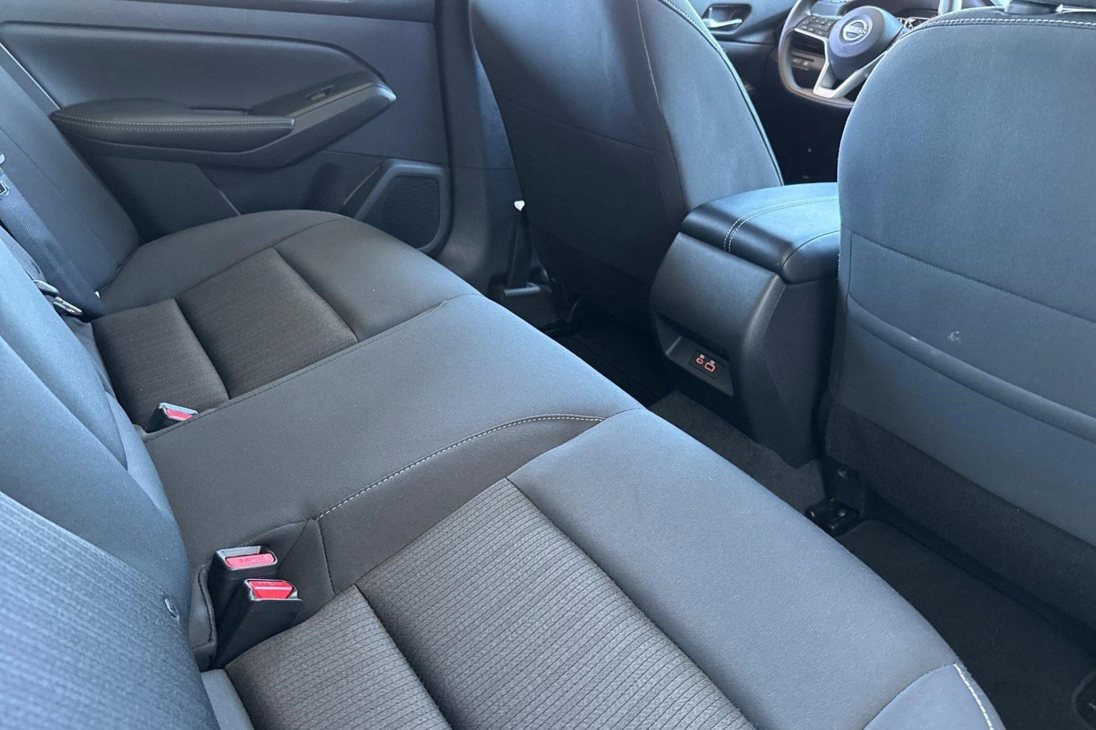 Used 2025 Nissan Altima 2.5 SV image 29