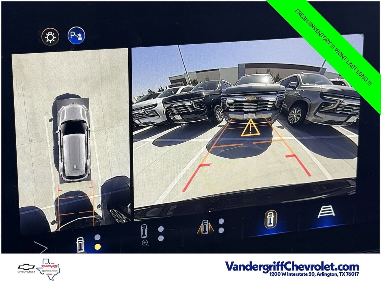 New 2026 Chevrolet Equinox LT w/ Safety and Technology Package FWD image 16