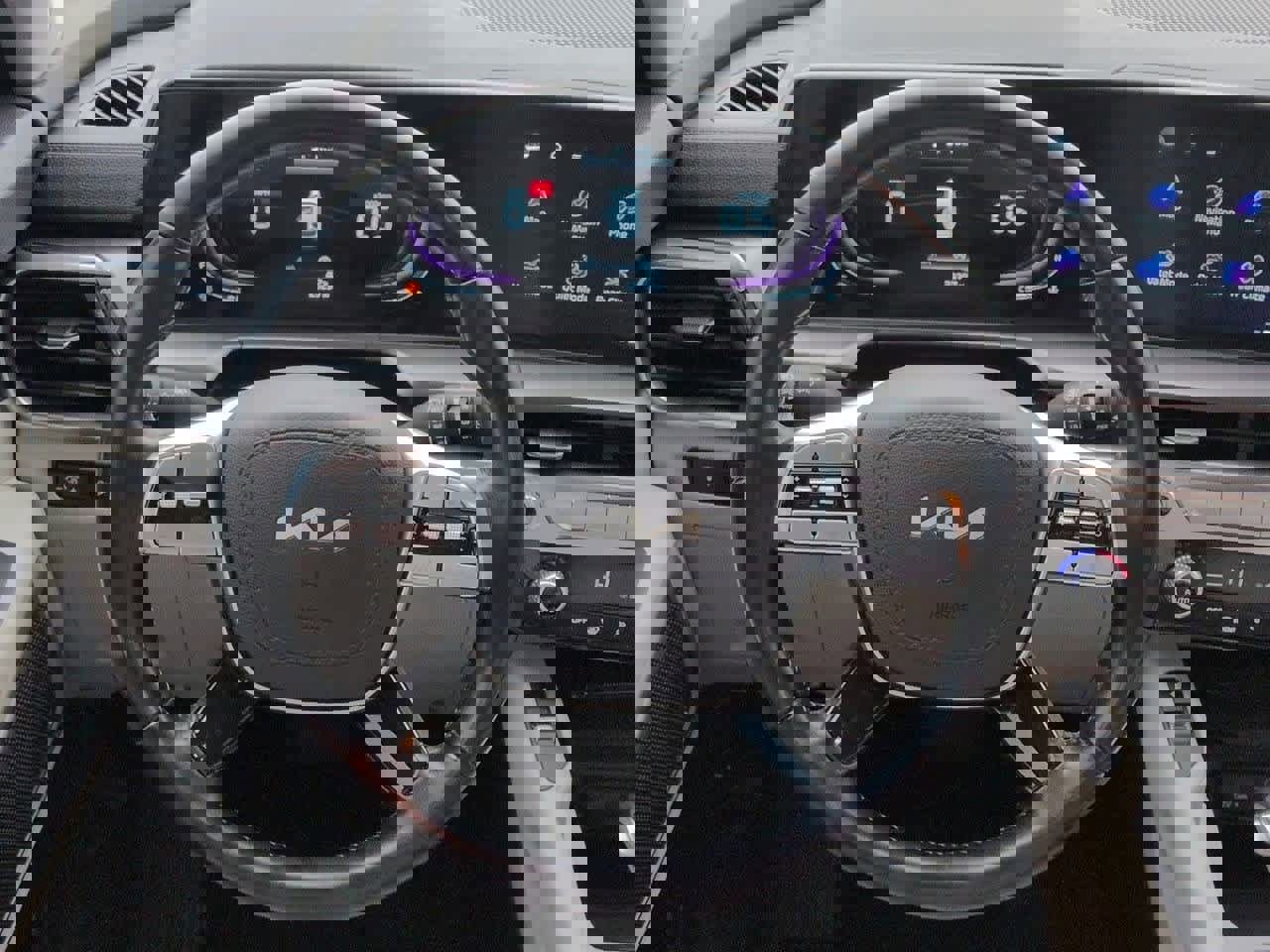 Used 2024 Kia Telluride S image 22