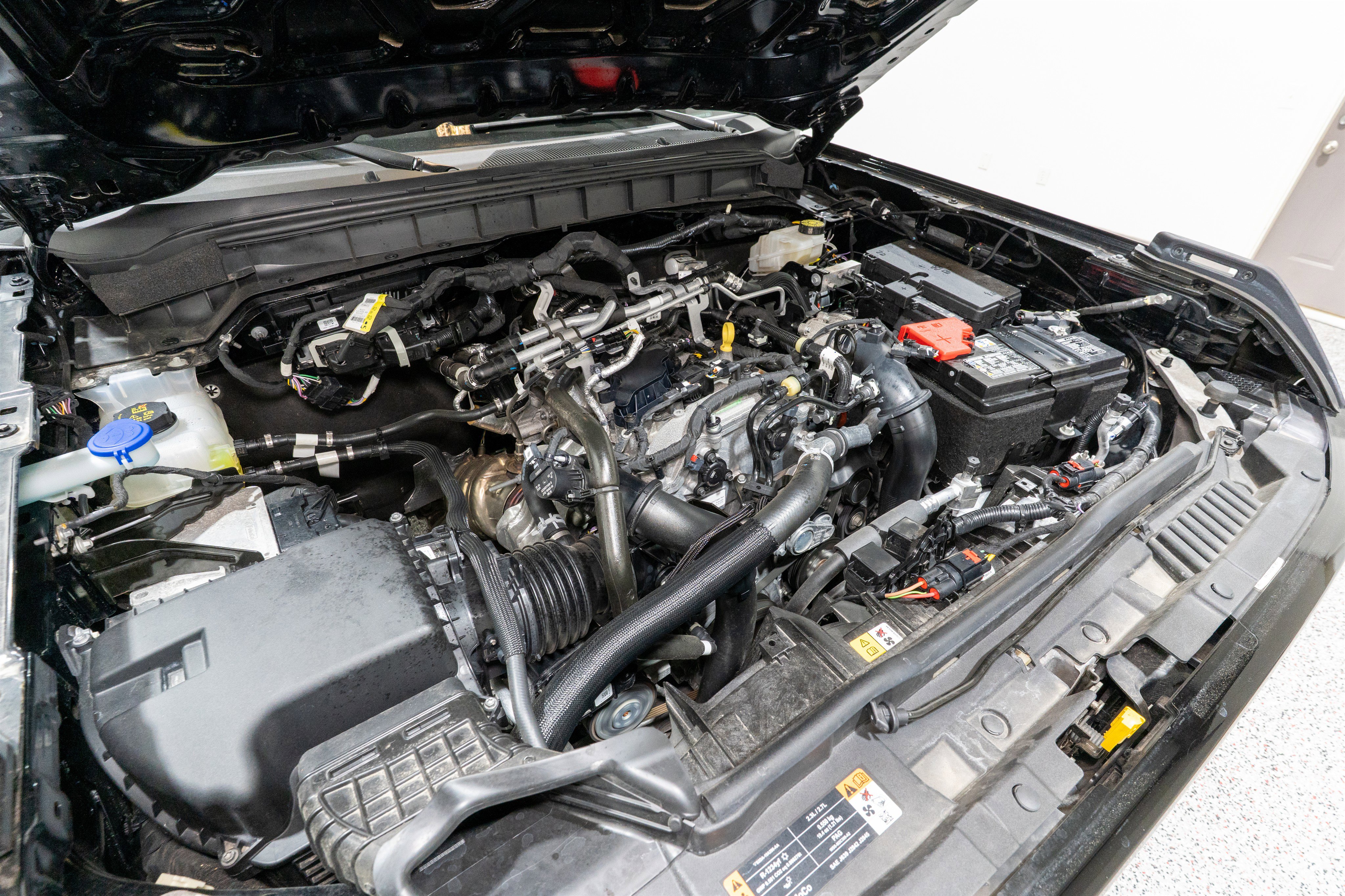 Used 2025 Ford Bronco Badlands image 34