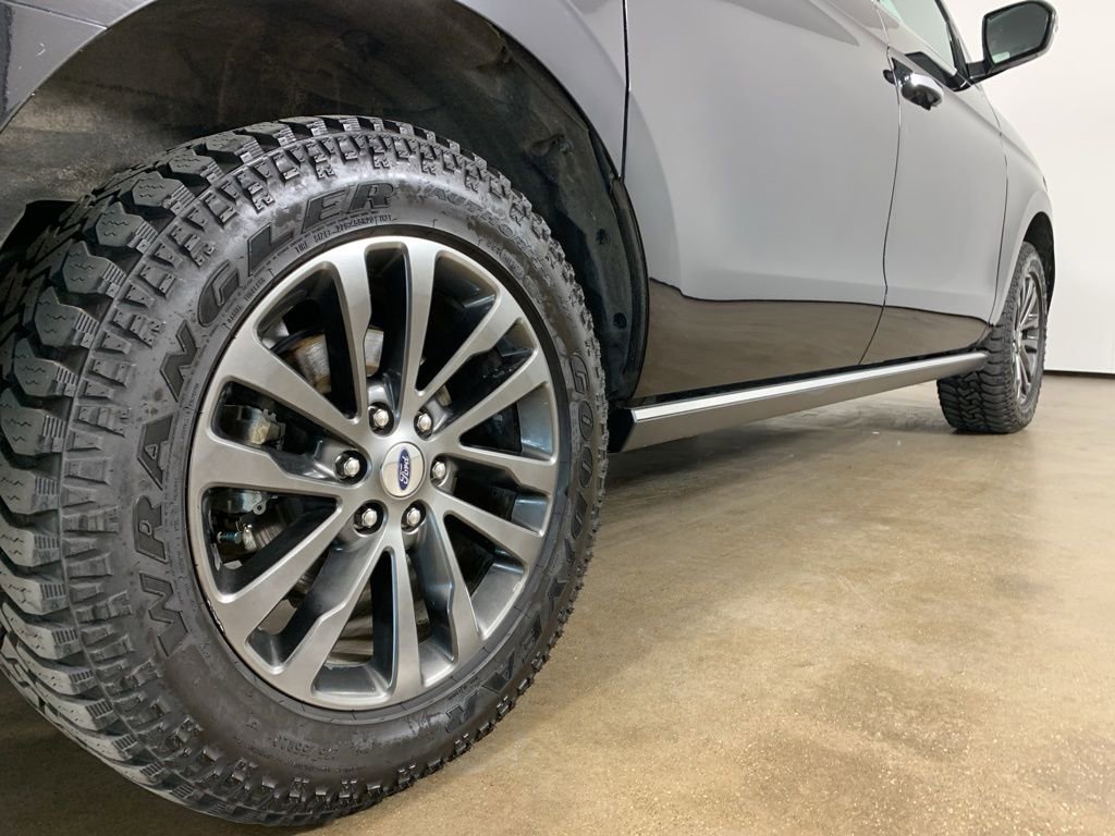 Used 2020 Ford Expedition Max Limited AWD/4WD image 9