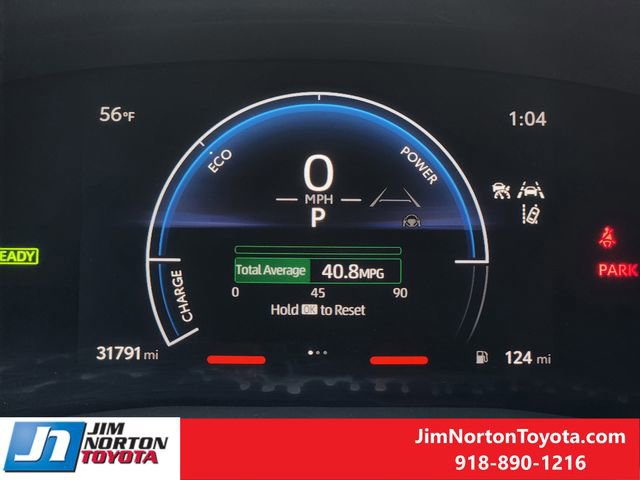 Used 2025 Toyota Camry SE image 18