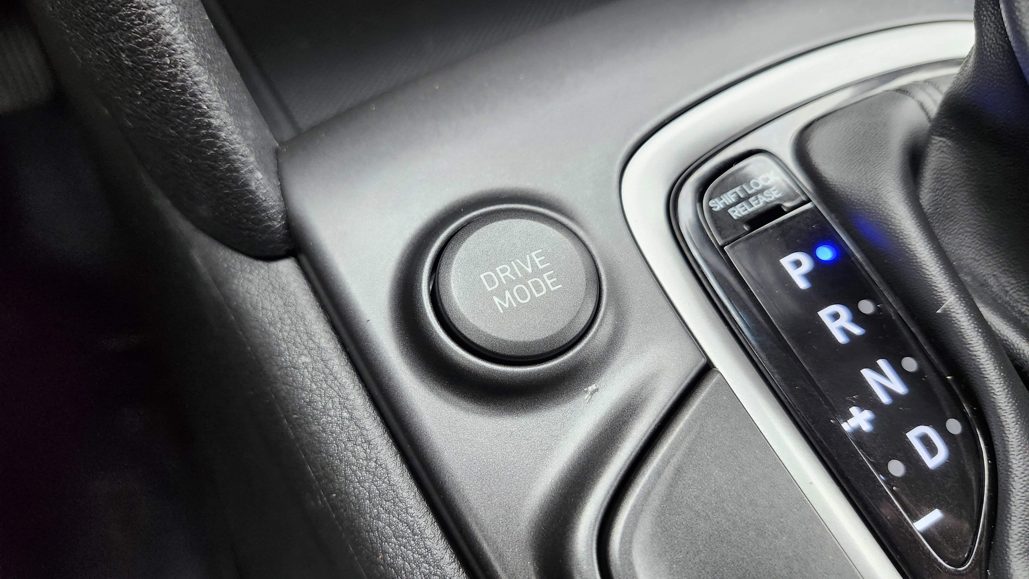 Used 2020 Hyundai Kona SE image 8