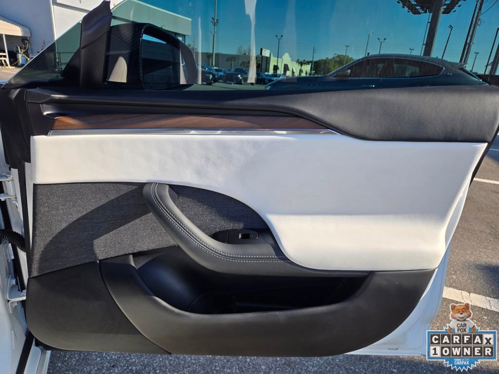 Used 2023 Tesla Model S Standard Range image 47
