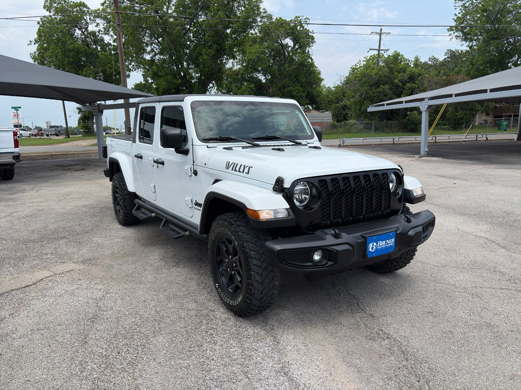Used 2021 Jeep Gladiator Sport AWD/4WD image 3